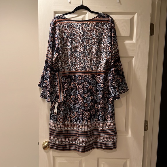 Dress barn dress - Picture 2 of 4